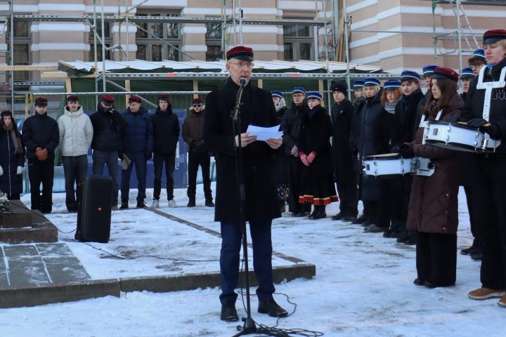 Direktor-Rando-Kuustik